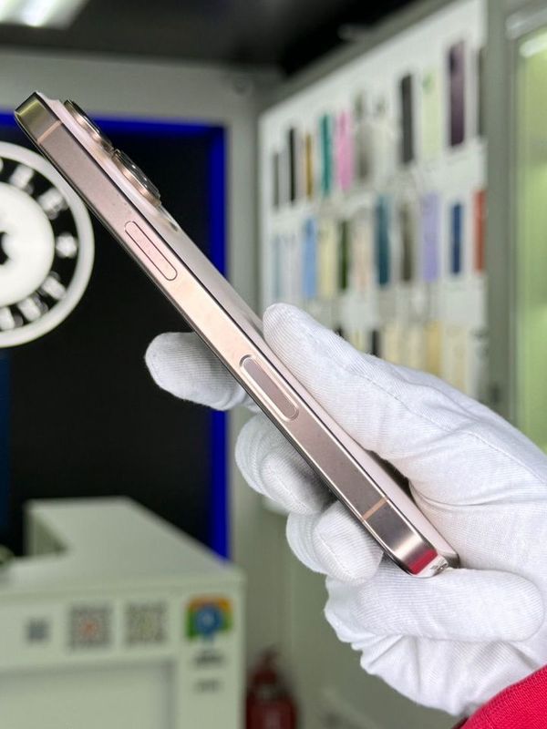 iPhone 16 Pro, 128 ГБ, SIM + eSIM, б/у