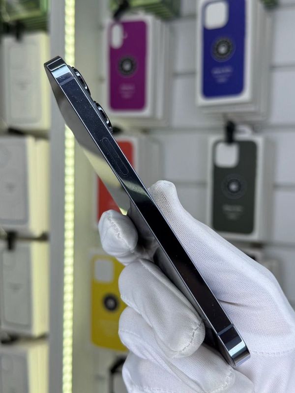 iPhone 13 Pro, 256 ГБ, SIM + eSIM б/у