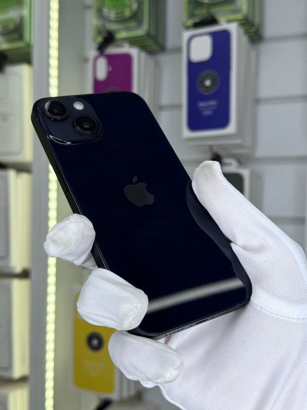 iPhone 14, 256 ГБ, SIM + eSIM б/у