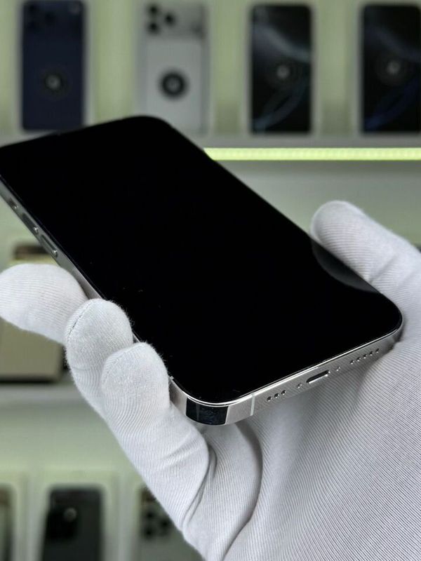 iPhone 13 Pro, 256 ГБ, SIM + eSIM, б/у