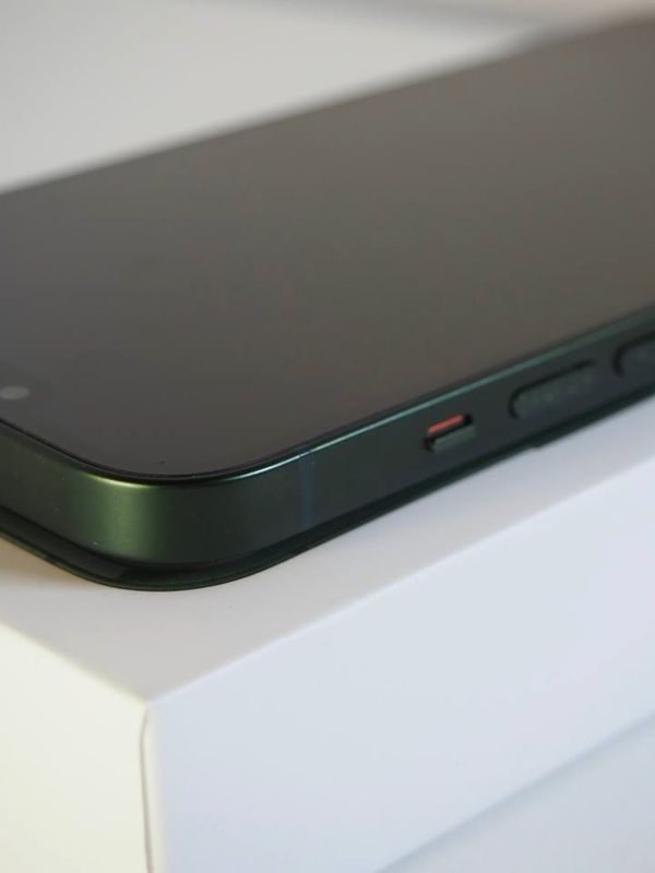 iPhone 13, 256 ГБ Green б/у