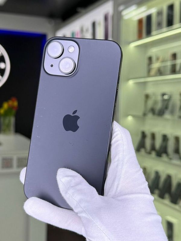 iPhone 15, 256 ГБ, SIM + eSIM, б/у