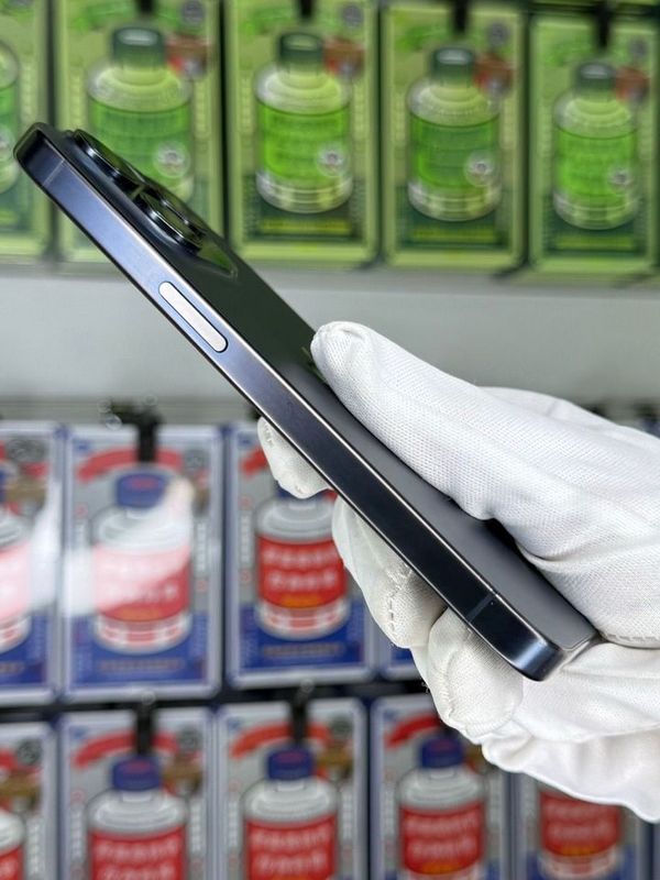 iPhone 15 Pro, 128 ГБ, SIM + eSIM б/у