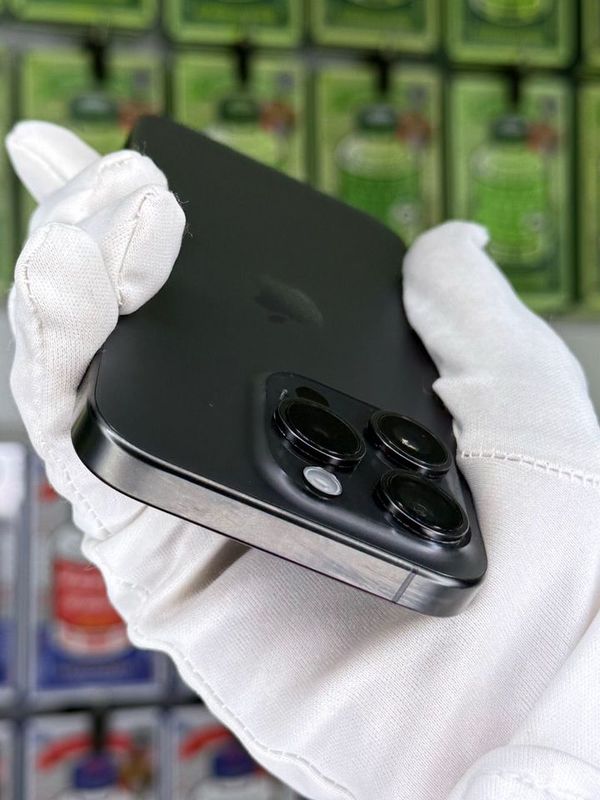 iPhone 15 Pro, 128 ГБ, SIM + eSIM б/у