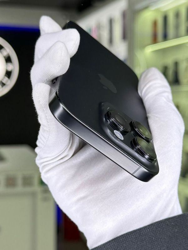 iPhone 16 Pro, 128 ГБ, SIM + eSIM, б/у