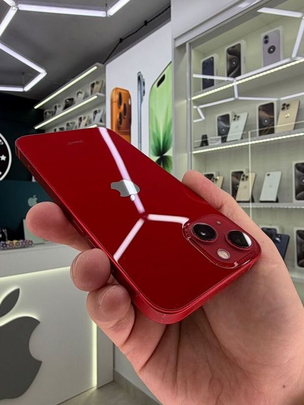 iPhone 13, 128 ГБ, SIM + eSIM б/у