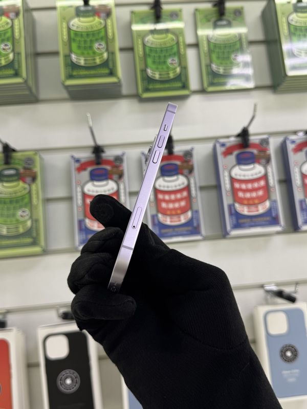iPhone 14, 128 ГБ б/у
