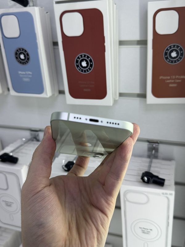 iPhone 12, 256 ГБ б/у