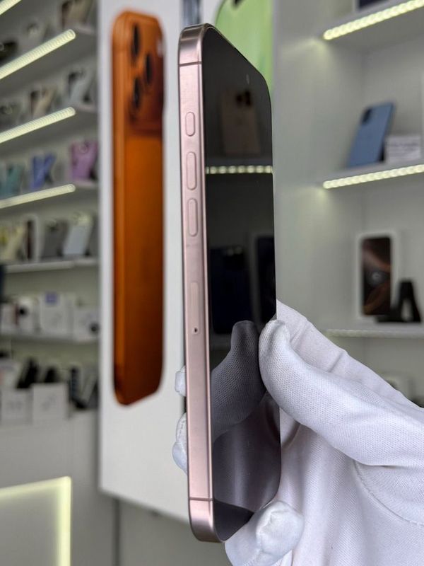 iPhone 16 Pro Max, 256 ГБ, SIM + eSIM б/у