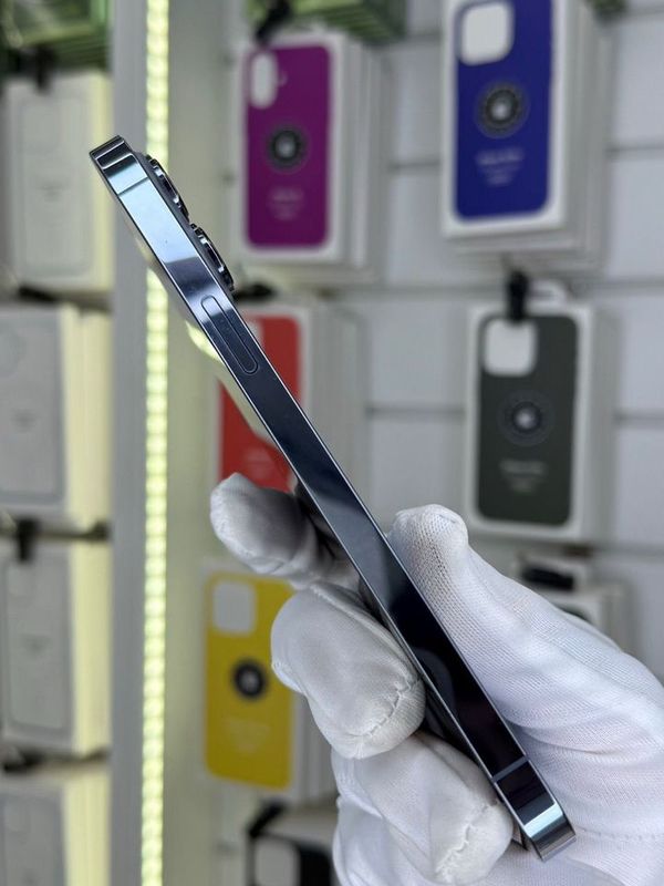 iPhone 13 Pro Max, 256 ГБ, SIM + eSIM б/у