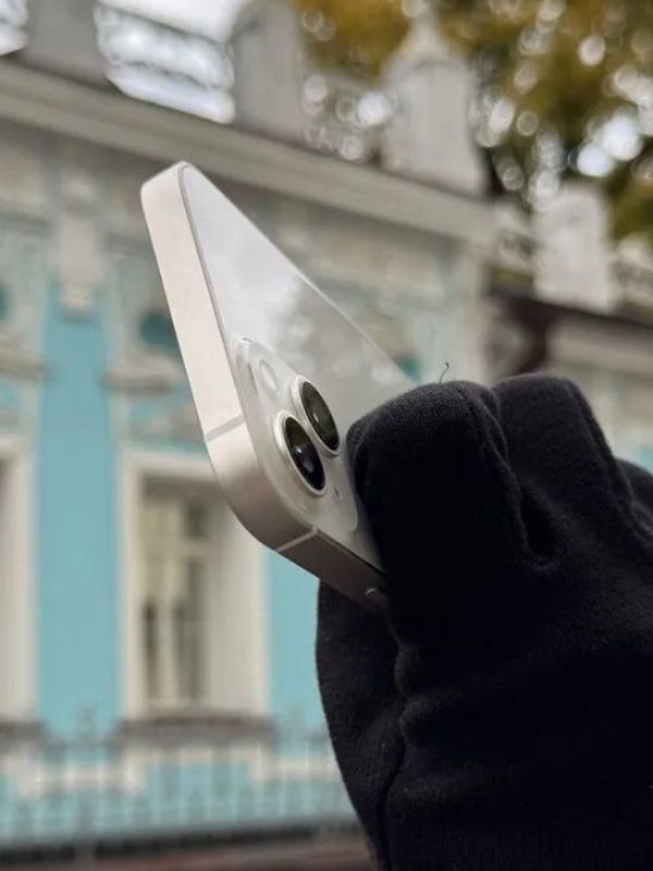 iPhone 14, 256 ГБ б/у