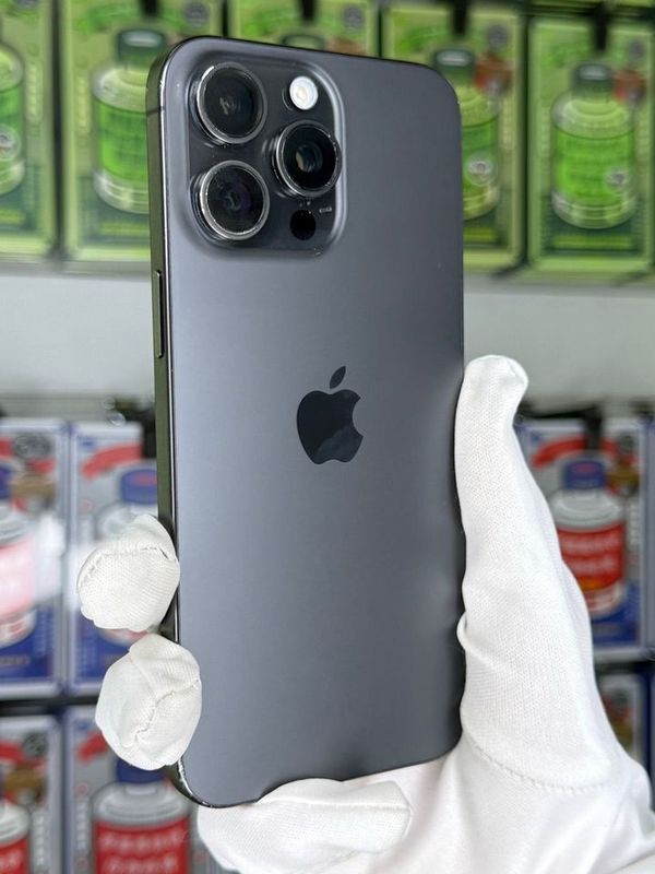 iPhone 15 Pro Max, 256 ГБ, SIM + eSIM б/у