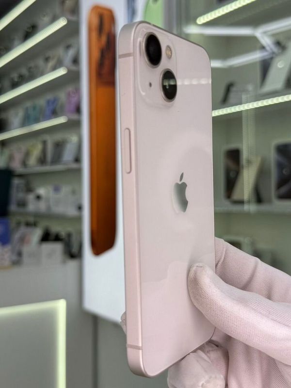 iPhone 13, 256 ГБ, SIM + eSIM б/у