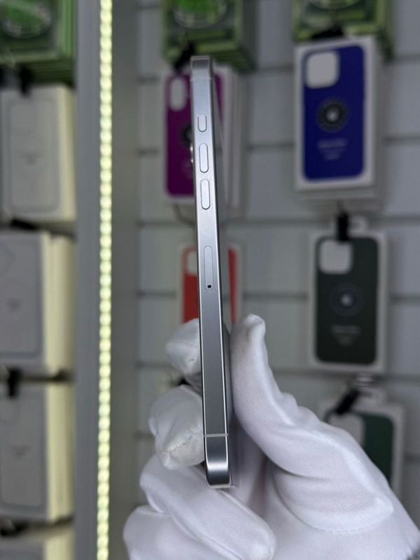 iPhone 16 Pro Max, 256 ГБ, SIM + eSIM б/у