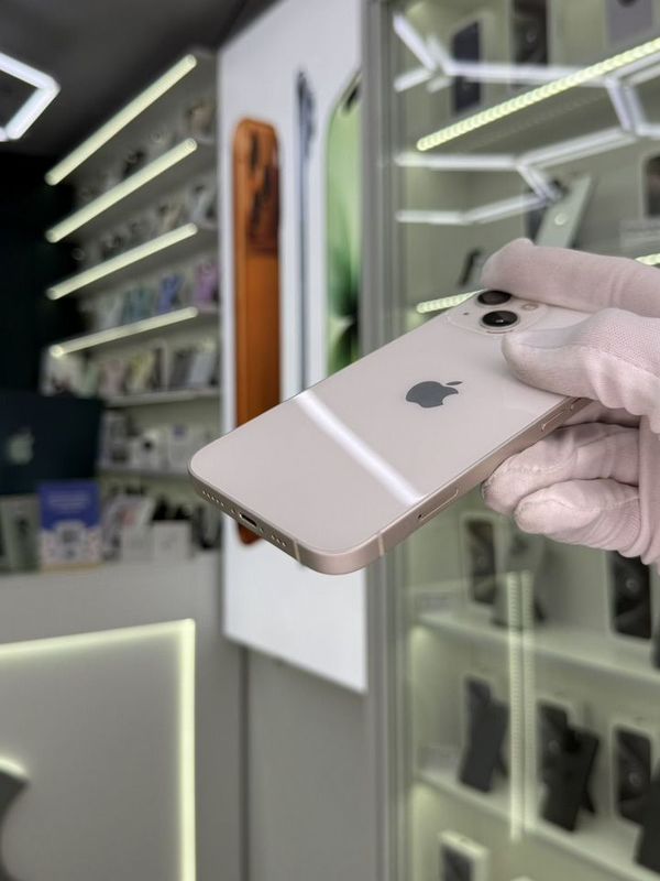 iPhone 13, 128 ГБ, SIM + eSIM б/у