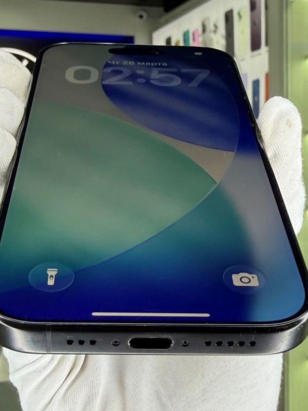 iPhone 16 Pro, 128 ГБ, SIM + eSIM, б/у