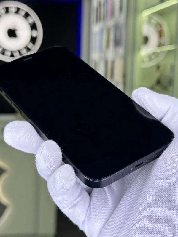iPhone 12, 128 ГБ б/у