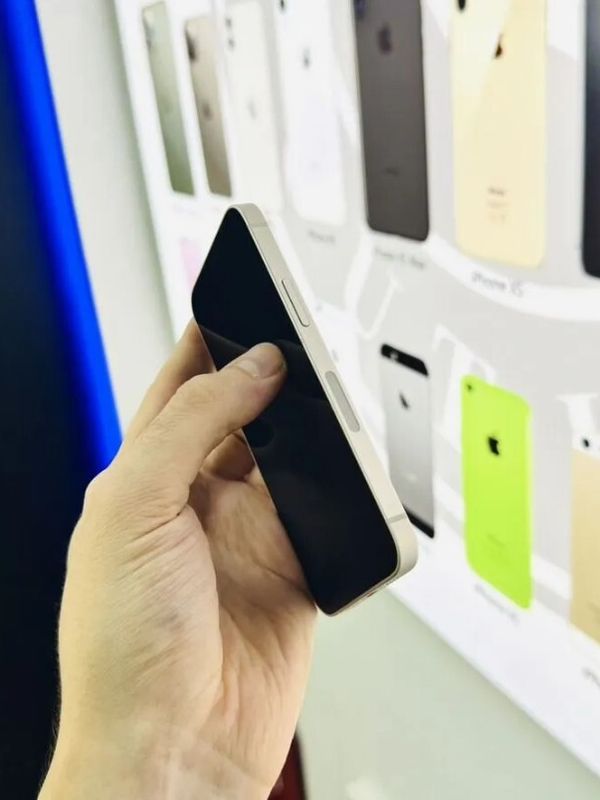 iPhone 12, 128 ГБ б/у