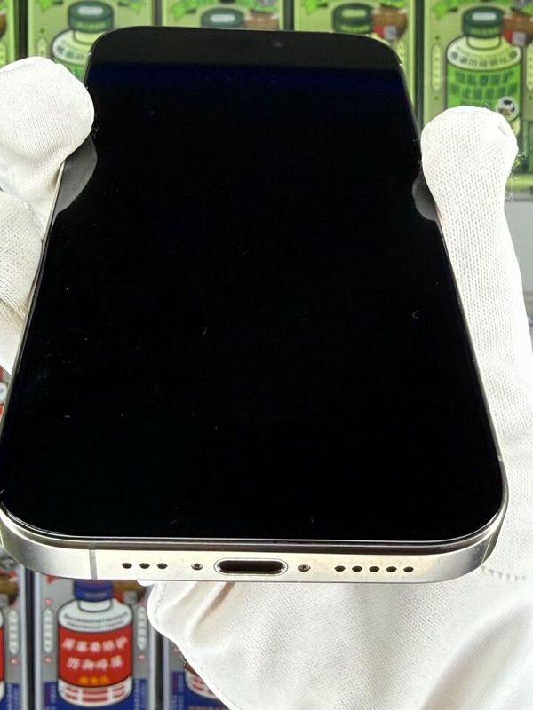 iPhone 16 Pro, 128 ГБ, SIM + eSIM б/у