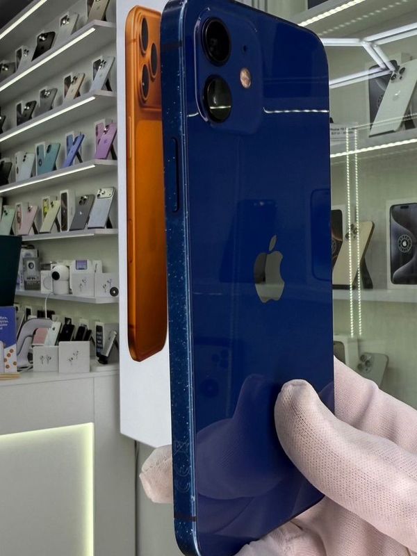 iPhone 12, 256 ГБ, SIM + eSIM б/у