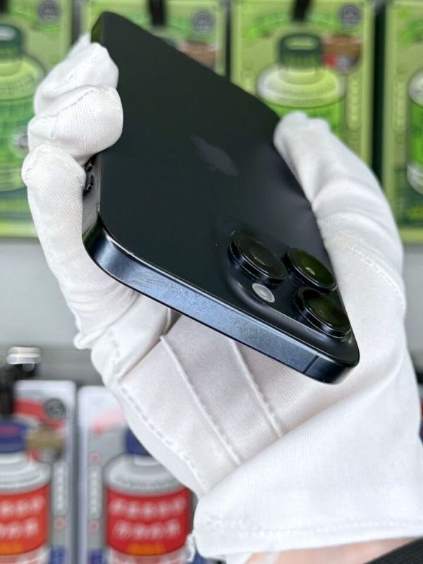 iPhone 15 Pro Max, 256 ГБ, SIM + eSIM б/у