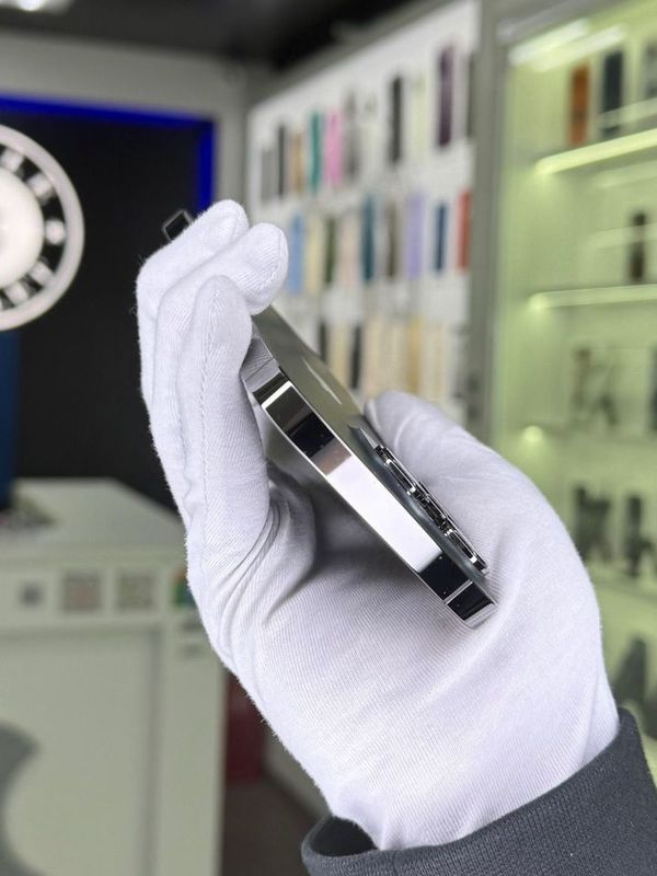 iPhone 13 Pro, 256 ГБ, SIM + eSIM, б/у