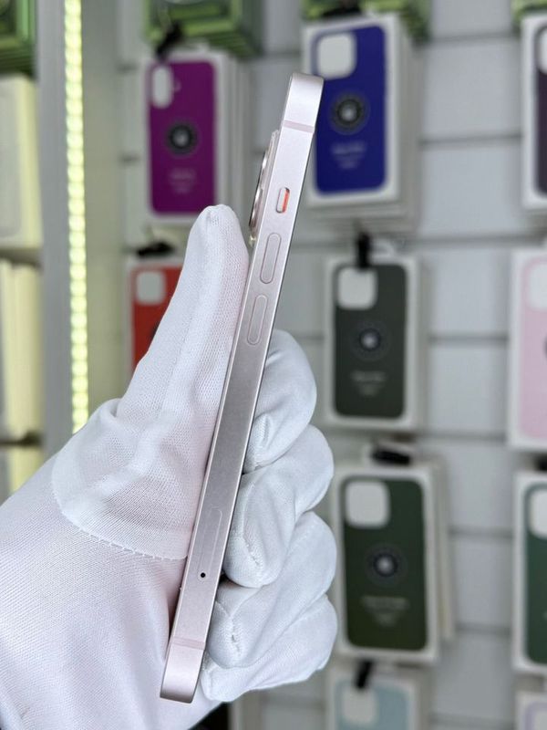iPhone 13, 128 ГБ, SIM + eSIM б/у