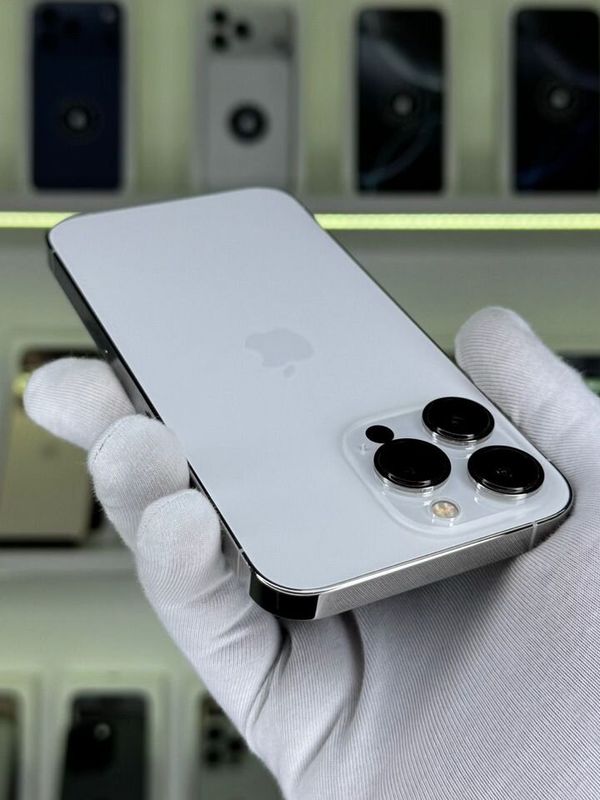 iPhone 13 Pro, 256 ГБ, SIM + eSIM, б/у