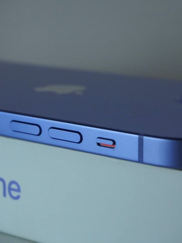 iPhone 12, 128 ГБ Purple б/у