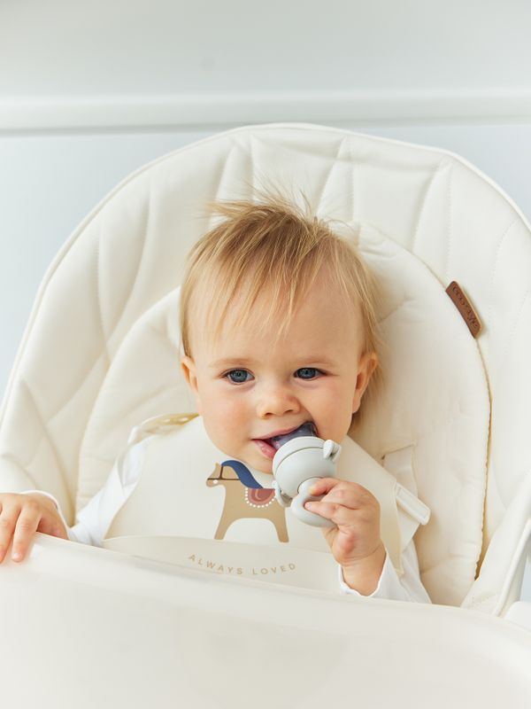Ниблер с силиконовой сеточкой light grey Happy baby (6мес+)