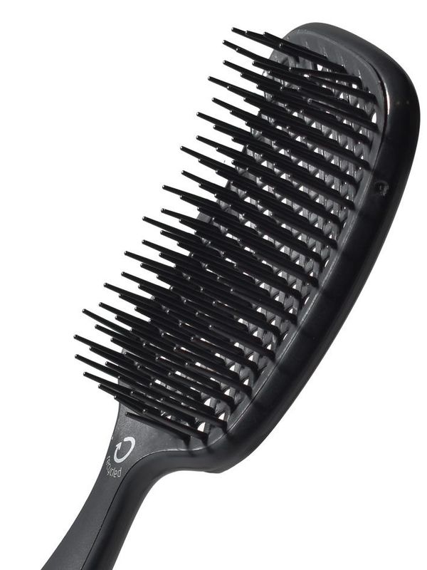 BETER The Primer Brush Detangling Brush