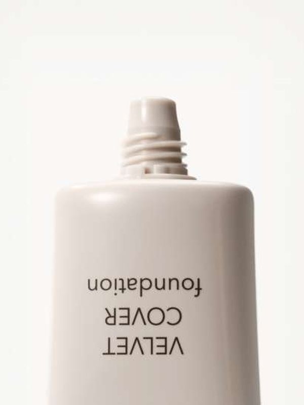 Shik Тональный крем для лица Velvet Cover Foundation 101 COTTON — светлый для белоснежной кожи с нейтральным подтоном