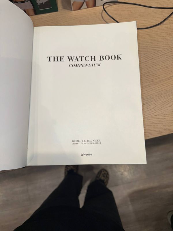 The Watch Book. Compendium (teNeues)