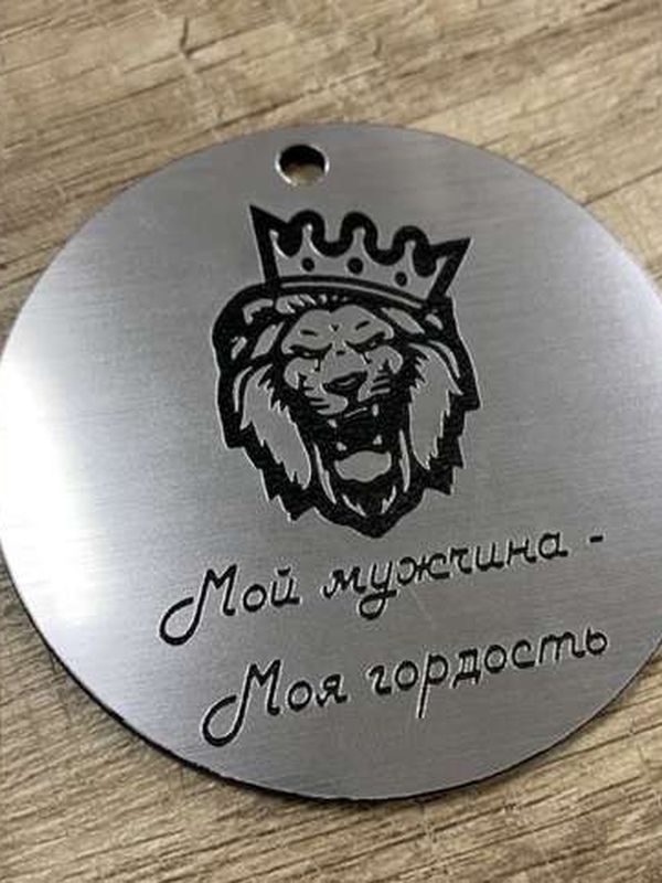 Подвеска на зеркало автомобиля