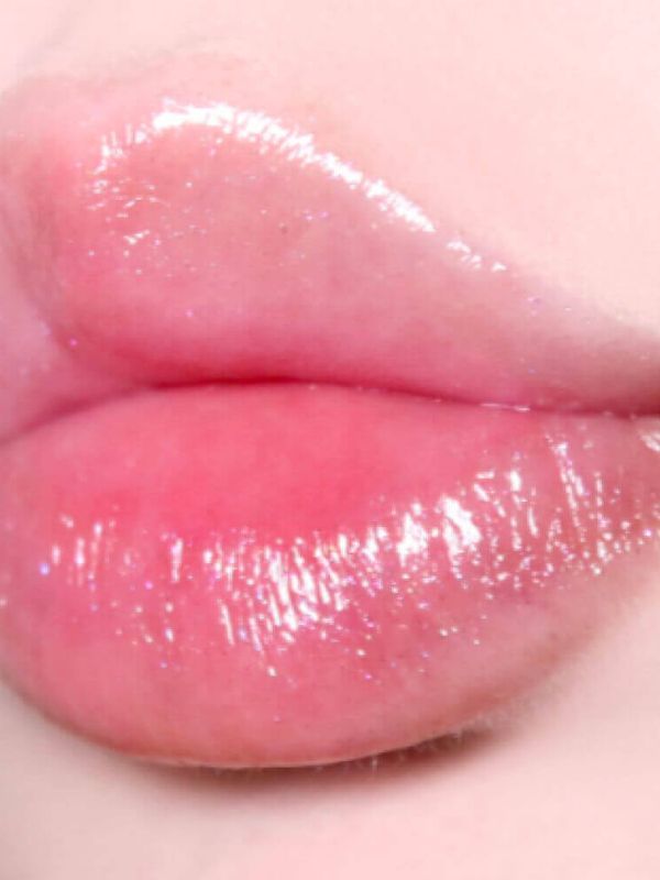 Веганский кристальный бальзам для губ с блёстками Unleashia Glacier Vegan Lip Balm 01 Snow Frost