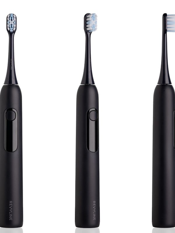 Revyline RL 045, Black. Электрическая звуковая зубная щётка