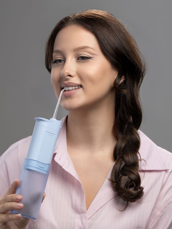 Портативный ирригатор Revyline RL 840, Light Blue