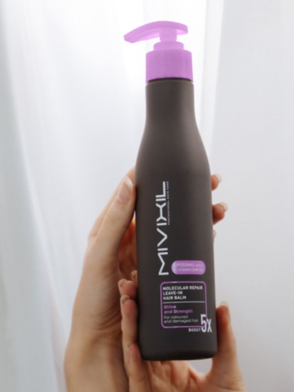 Реконструирующий несмываемый бальзам для волос MIVIXIL Molecular Repair Leave-in Hair Balm 250мл