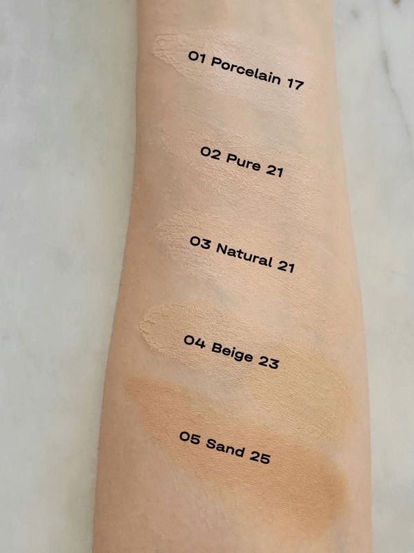 Лёгкий увлажняющий кушон rom&nd Bare Water Cushion SPF38 PA++++ 20мл