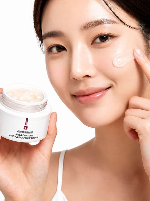 Осветляющий капсульный крем с пептидами Centellian24 Madeca Mela Capture Ampoule Capsule Cream 55мл