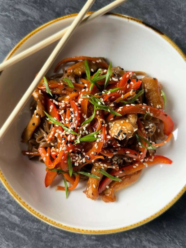 Wok с цыплёнком