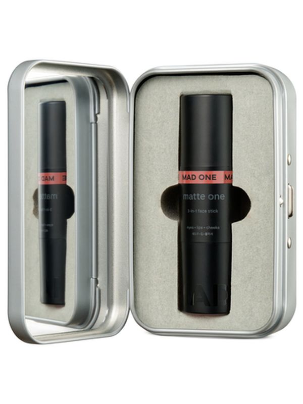MAD ONE Мультифункциональный стик для лица - 3-in-1 face stick eyes + lips + cheeks, soft peach, 33г