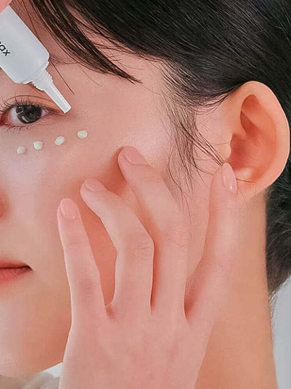 Восстанавливающий крем вокруг глаз с нони и пептидами Celimax The Real Noni Ultimate Eye Cream
