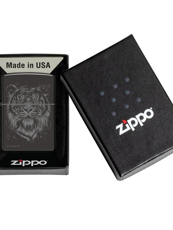 48935 24756 Zippo Lindsay Kivi