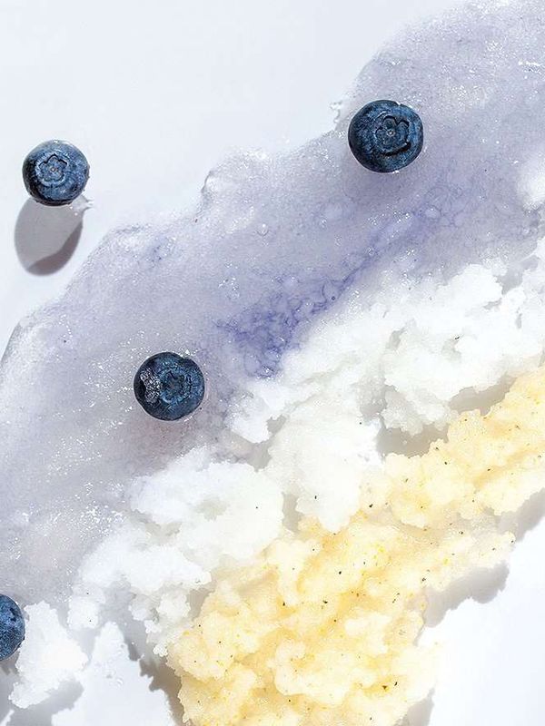 СКРАБ ДЛЯ ТЕЛА ГОЛУБИКА СО СЛИВКАМИ Blueberry body scrub