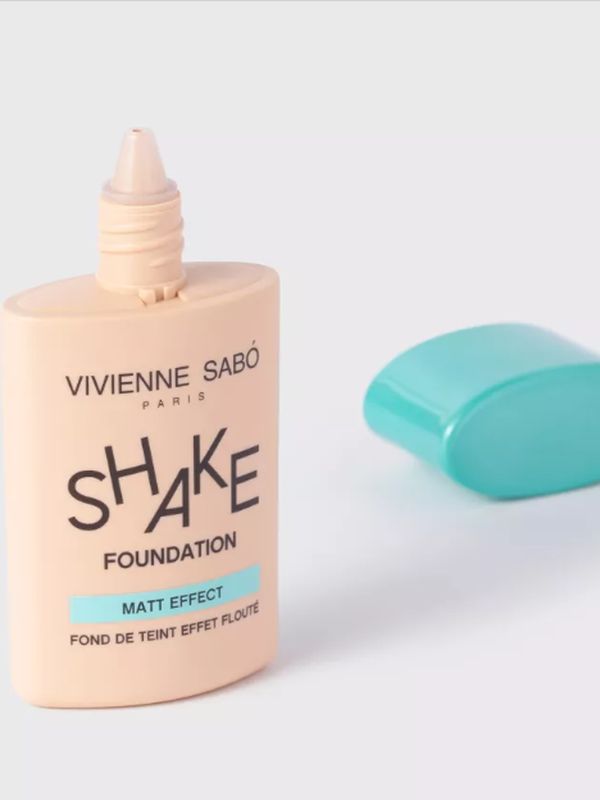 VIVIENNE SABO Матирующий тональный крем Shakefoundation matt