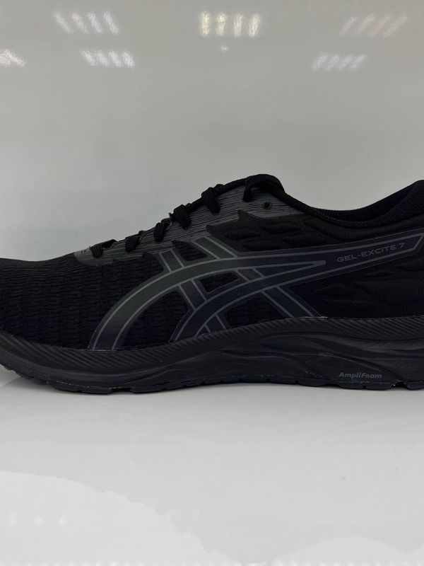 Кроссовки беговые Asics
