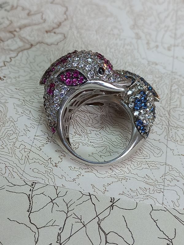 Серебряное кольцо дельфины
