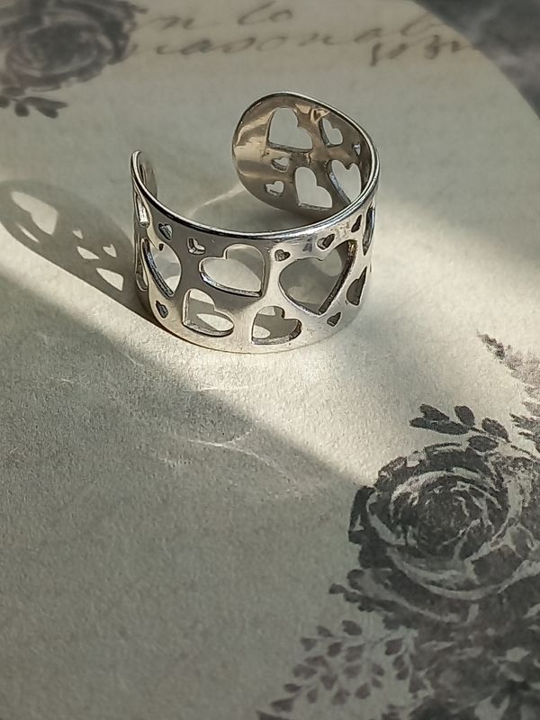 Серебряное кольцо