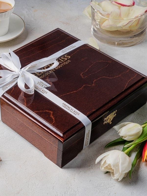 Набор конфет «Весенняя шкатулка»